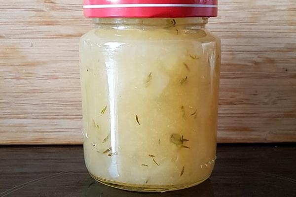 Pear Jam with Ginger and Thyme