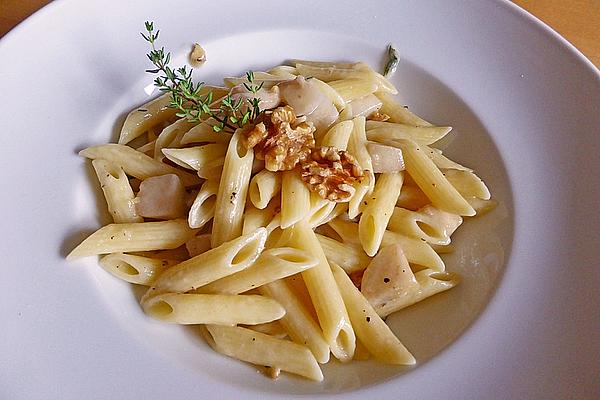 Penne with Pears, Taleggio and Walnuts