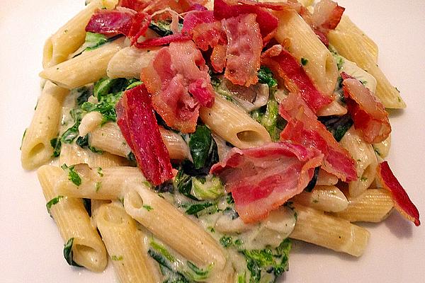 Penne with Ricotta Spinach Sauce and Crispy Strips Of Bacon