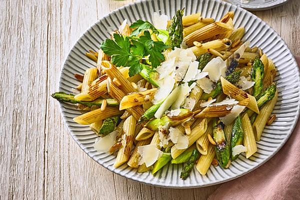 Penne with Roasted Asparagus and Balsamic Butter