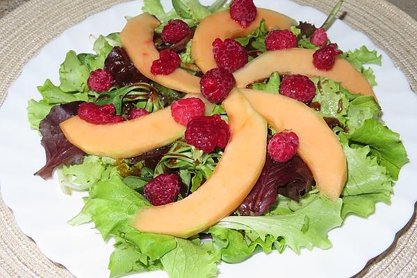 Pick Salad with Raspberry Balsamic Dressing