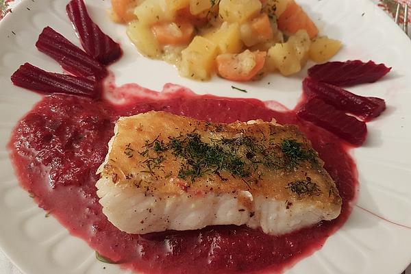 Pikeperch Fillet With Beetroot Sauce 232111 