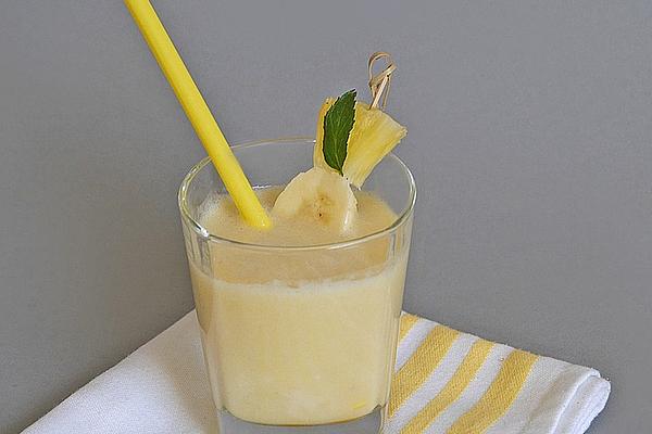 Pineapple and Banana Milkshake with Almond Milk