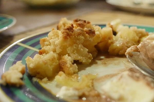 Pineapple and Coconut Crumble