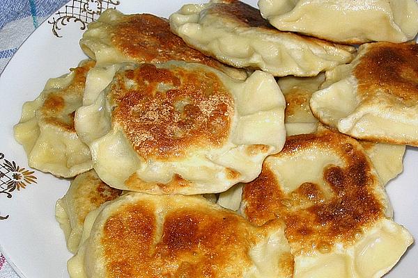 Piroggi with Minced Meat and Mushrooms