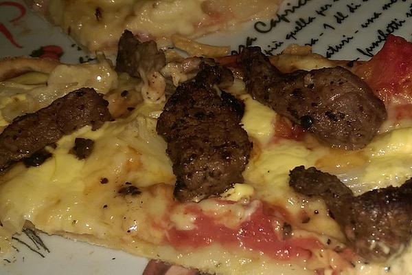 Pizza Gourmet with Beef Steak Strips Like Domino`s