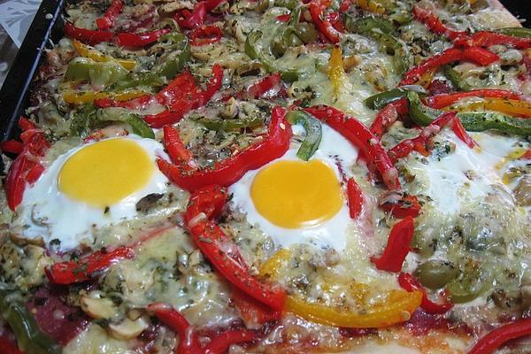 Pizza with Fried Egg