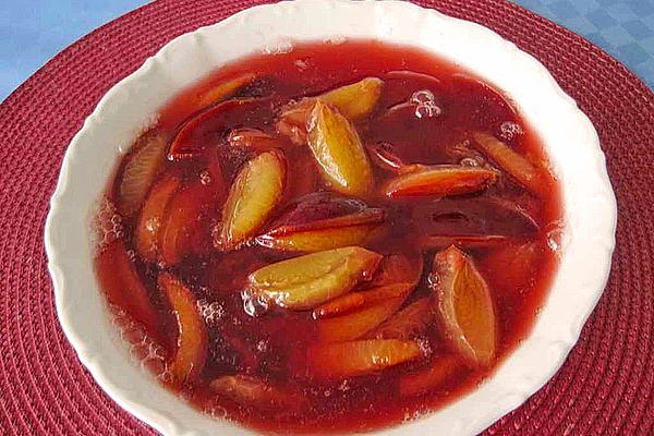 Plum Compote in Red Wine