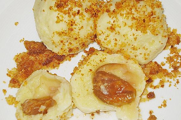 Plum Dumplings Made from Potatoes