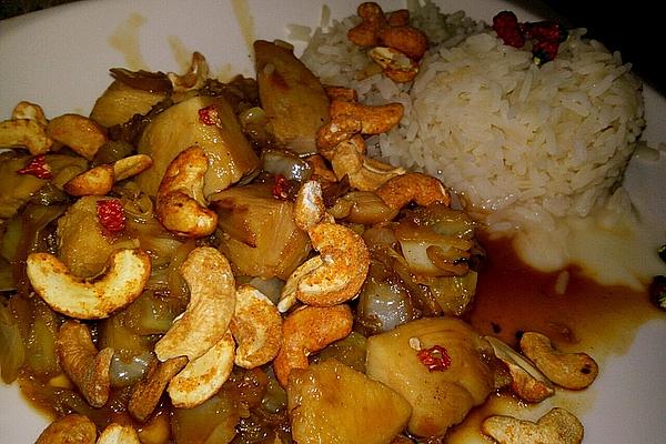 Pointed Cabbage and Cashew Stir Fry with Honey and Chili Chicken