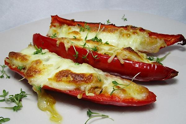 Pointed Peppers Filled with Rice and Cheese