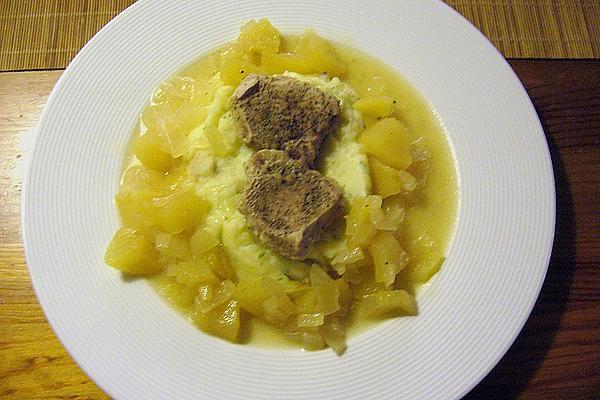 Pork Fillet in Apple Sauce with Onion – Potato – Puree