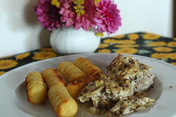 Pork Fillet Medallions with Onion Mustard Sauce