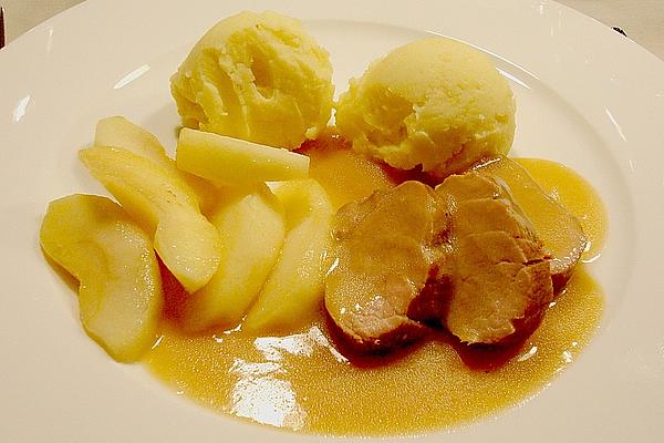 Pork Fillet with Apples and Calvado Sauce