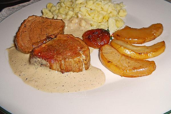 Pork Fillet with Apples in Creamy Calvados Sauce