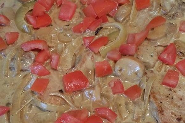 Pork Medallions in Onion – Cream Sauce