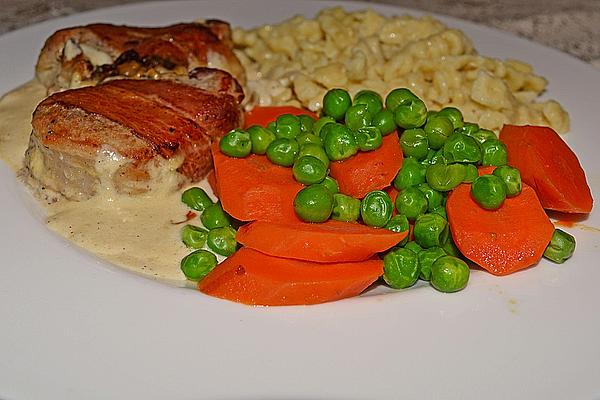 Pork Medallions with Bacon in Creamy Pepper Sauce and Butter Vegetables