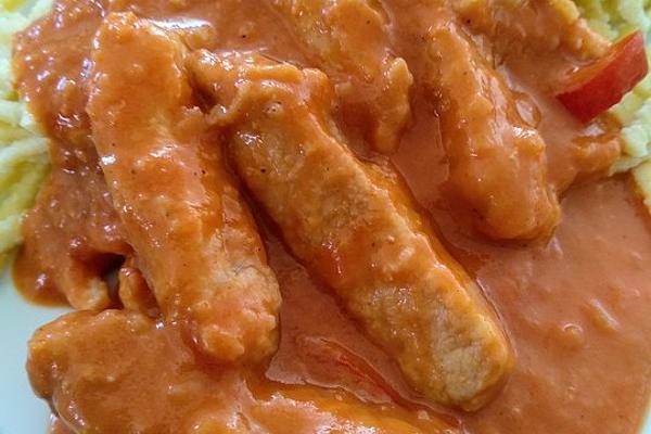 Pork Strips with Paprika and Tomato Sauce