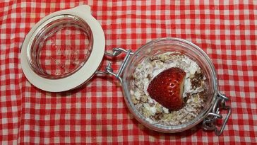 Oat Pudding / Porridge with Fruit
