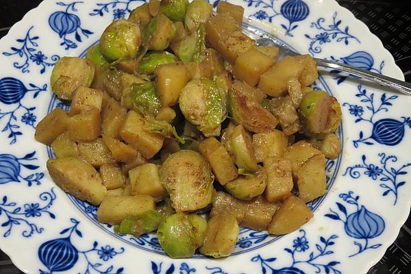 Potato and Brussels Sprouts Pan with Indian Touch
