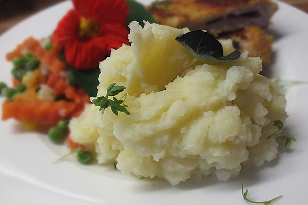 Potato and Celery Puree with Horseradish