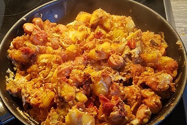 Potato and Tomato Pan with Sausages and Egg