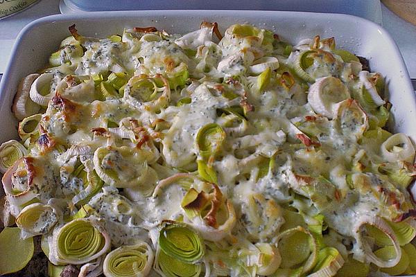 Potato Casserole with Minced Meat and Leek