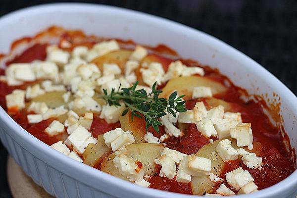 Potato Casserole with Spicy Tomato Sauce