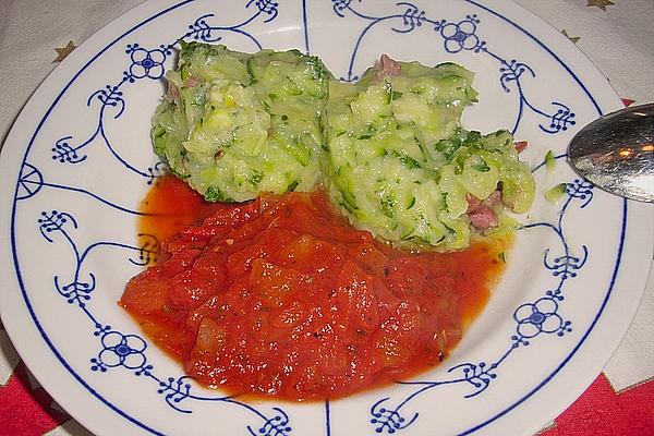 Potato – Leek – Zucchini – Dumplings on Tomato Sauce