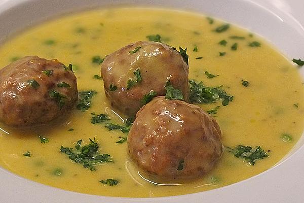 Potato Soup with Meatballs and Broad Beans