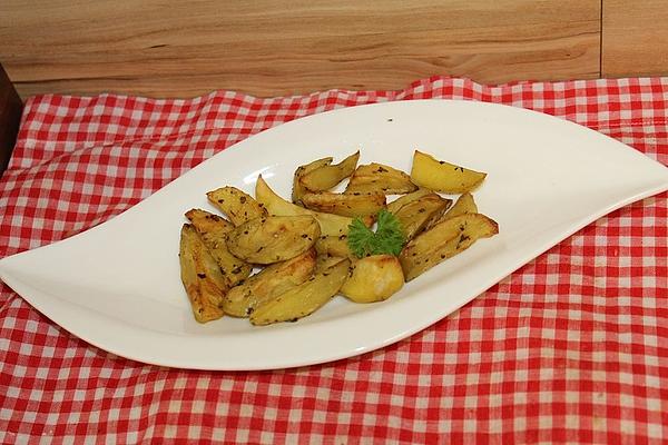 Potato Wedges with Herbs and Oil