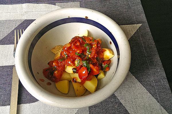 Potatoes with Tomatoes and Zucchini