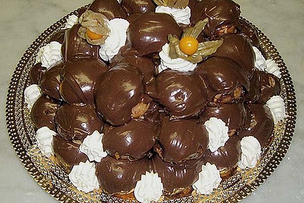 Profiteroles with Chocolate and Cream