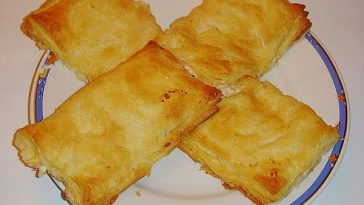 Pizza-style Puff Pastry Bag 20;Hawaii21;
