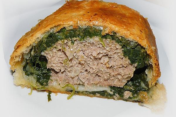 Puff Pastry Filled with Spinach and Mince