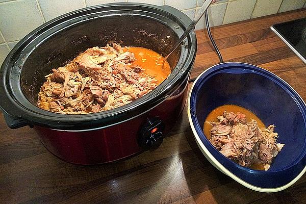 Pulled Pork from Crock Pot Without BBQ Sauce