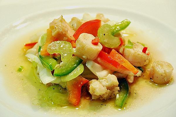 Pulp Salad with Bell Pepper, Celery and Fennel