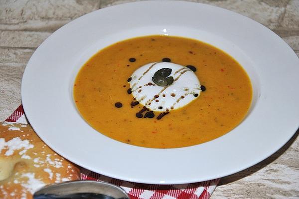 Pumpkin and Potato Soup Made from Oven Vegetables