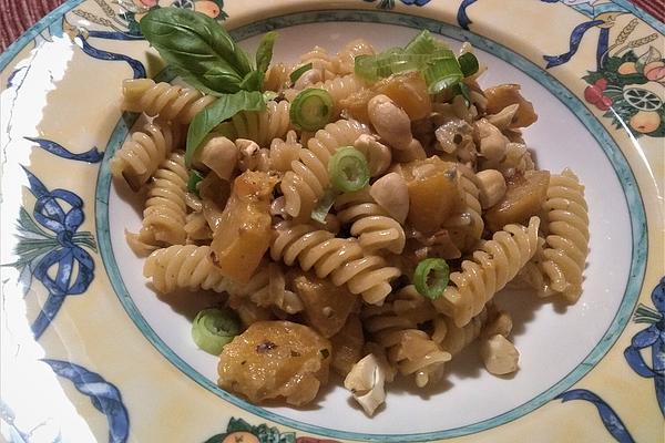 Pumpkin Sauce with Gorgonzola and Cashew Nuts