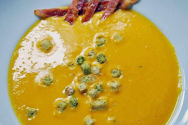 Pumpkin Soup with Ginger and Hint Of Cinnamon