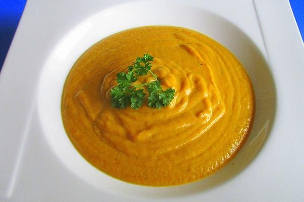 Pumpkin, Sweet Potato and Ginger Soup with Apple and Banana