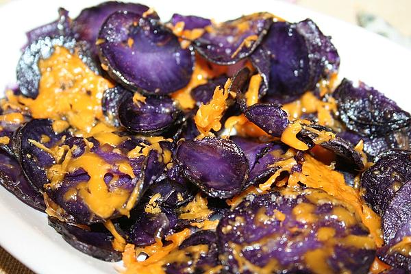 Purple Potato Chips with Cheese