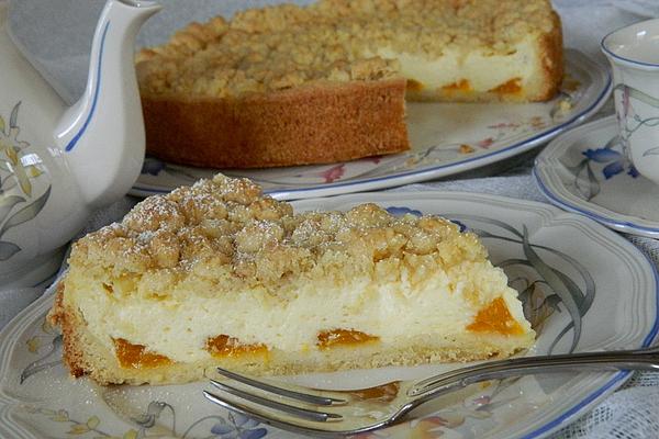 Quark Pudding Crumble Cake with Mandarins