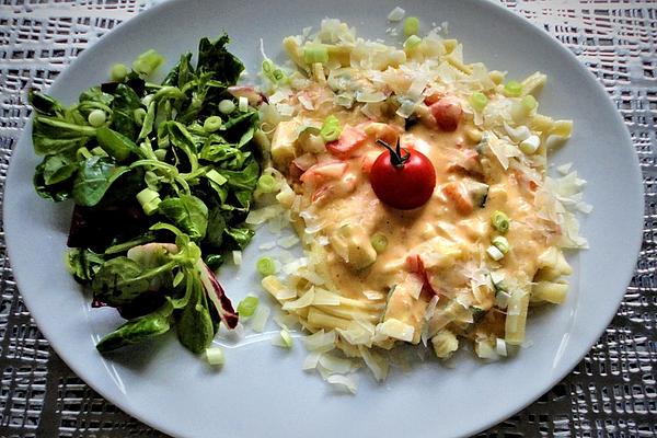 Quick Paprika Sauce with Spaghetti