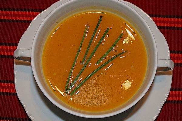 Quick Pumpkin Soup with Cream