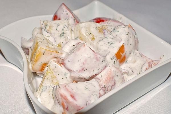 Quick Tomato Salad with Sour Cream and Dill