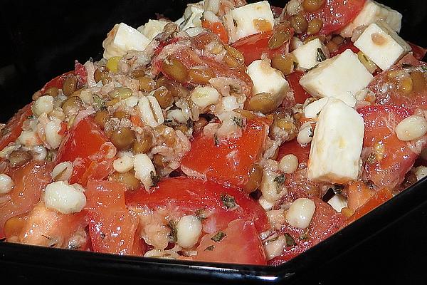 Quick Tomato Salad with Tuna and Mozzarella