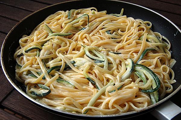 Quick Zucchini Spaghetti