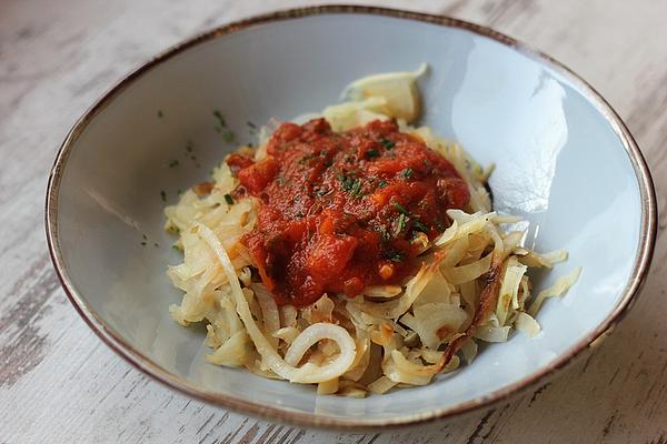 Radish Kohlrabi Vegetable Spaghetti with Tomato Sauce