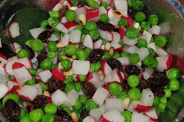 Radish – Pea Salad with Raisins